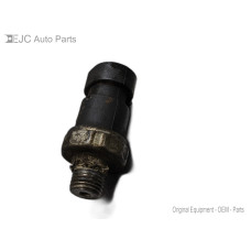 17C226 Engine Oil Pressure Sensor For 07-09 Chevrolet Equinox  3.4 12575007